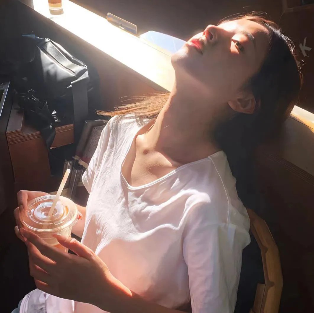 繁茂爱河